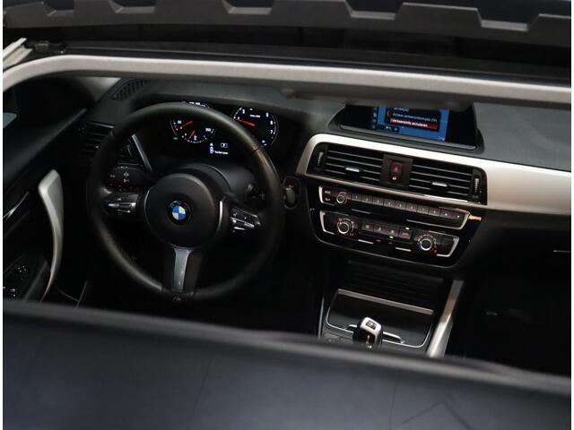 BMW 1-SERIE 118i M Sport [SCHUIFKANTELDAK, M-STUUR, VOL LEDER, PDC, CRUISE CONTROL, LED, NAVIGATIE, NIEUWSTAAT]