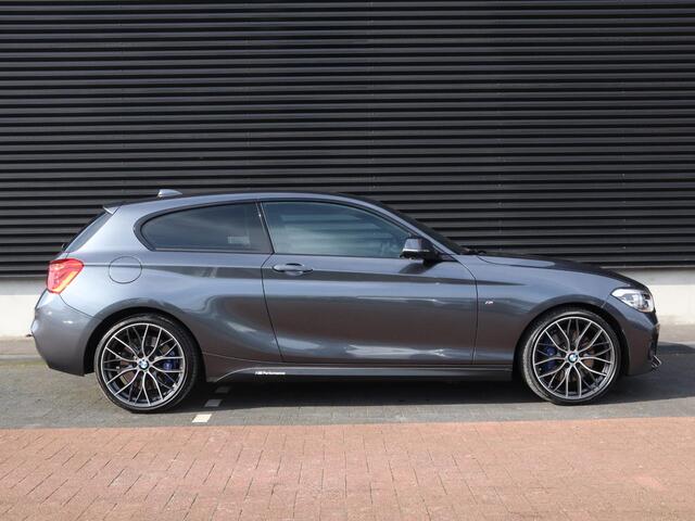 BMW 1-SERIE 118i Executive | M-Pakket | Clima | Cruise | Navi | PDC+Cam. | Alcantara | LED | Multimedia |