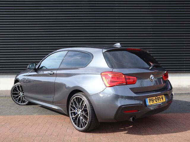 BMW 1-SERIE 118i Executive | M-Pakket | Clima | Cruise | Navi | PDC+Cam. | Alcantara | LED | Multimedia |