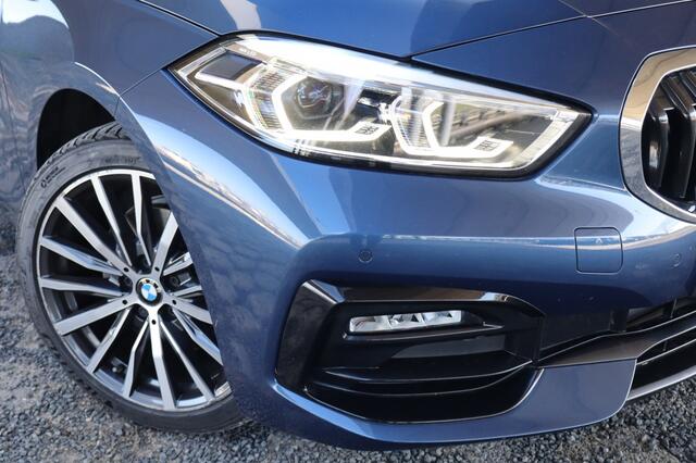 BMW 1-SERIE 118i High Exec. Ed. | Geen import | Sportstoelen