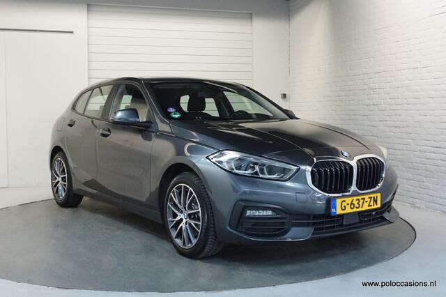 BMW 1-SERIE 118i Exec Automaat | Live Cockpit | Carplay | Sportinter