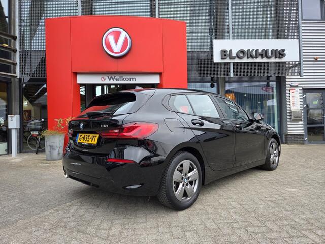 BMW 1-SERIE 118i Executive Edition A/T | Navi | Trekhaak | Cruise