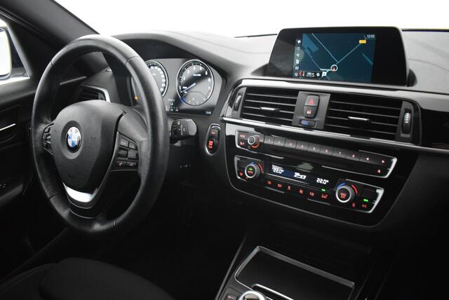 BMW 1-SERIE 116i 110pk Edition Sport Line Shadow Executive Led Navigatie