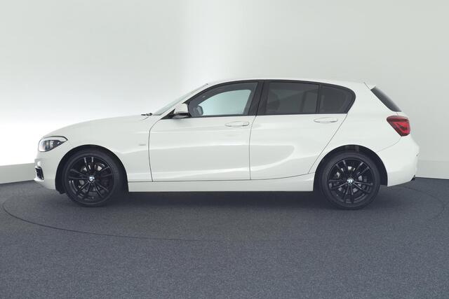 BMW 1-SERIE 116i 110pk Edition Sport Line Shadow Executive Led Navigatie