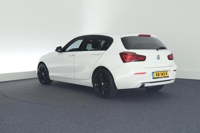 BMW 1-SERIE 116i 110pk Edition Sport Line Shadow Executive Led Navigatie