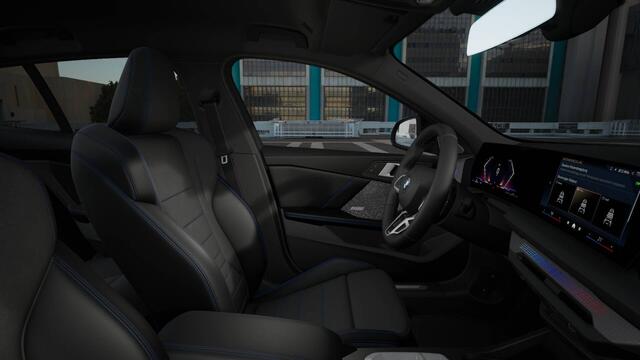 BMW 1-SERIE 120 M Sport Automaat / Sportstoelen / Adaptieve LED / Comfort Access / M Adaptief onderstel / Parking Assistant / Harman-Kardon