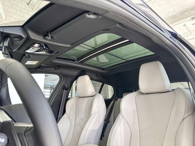 BMW 1-SERIE 120 | M Sport Pro | Innovation Pack | Harman-Kardon sound system