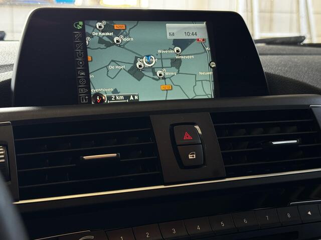 BMW 1-SERIE 116i Centennial Executive LED Navi onbeschadigde 18" Originele BMW velgen
