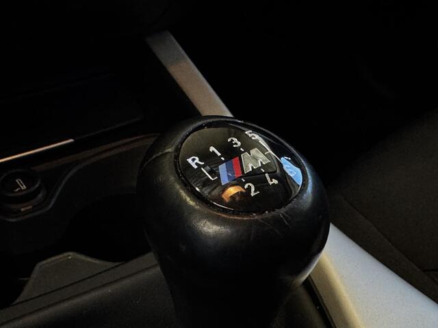 BMW 1-SERIE 116i Centennial Executive LED Navi onbeschadigde 18" Originele BMW velgen