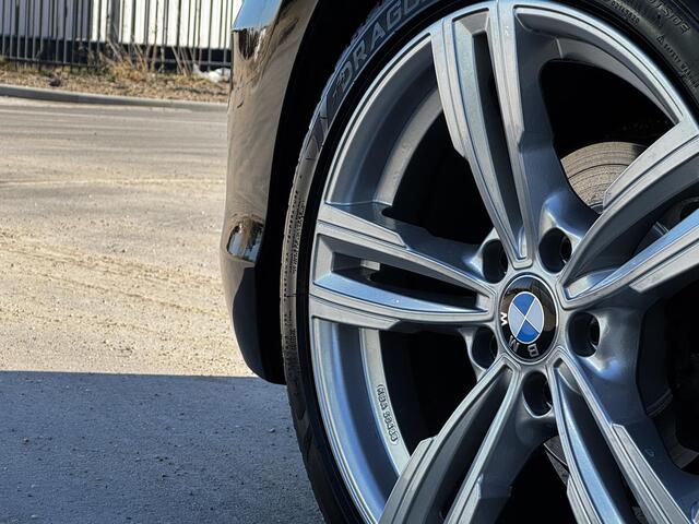 BMW 1-SERIE 116i Centennial Executive LED Navi onbeschadigde 18" Originele BMW velgen