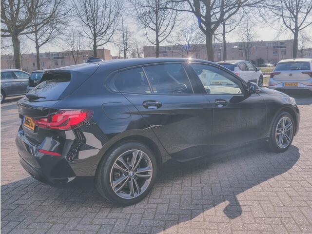 BMW 1-SERIE 118i Executive Ed. NL Auto Automaat