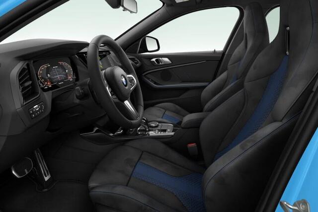 BMW 1-SERIE M135i xDrive Business Edition l Schuifdak