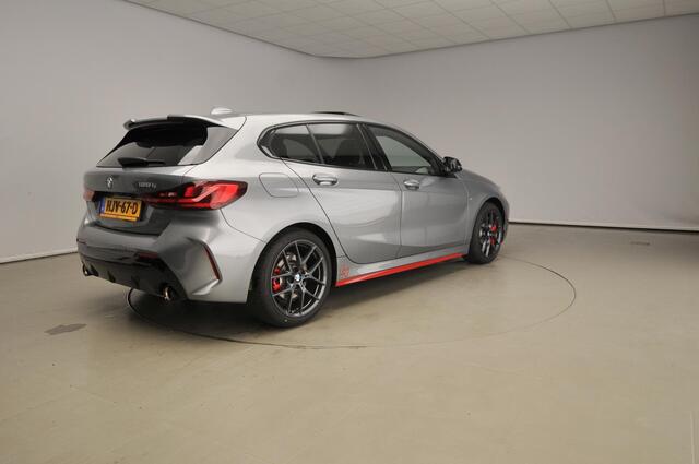 BMW 1-SERIE 5-deurs 128ti | M-Sportpakket | LED | HUD | Schuifdak | elektr. zetels | Keyles go | DAB | Harman-kardon sound | Alu 18 inch