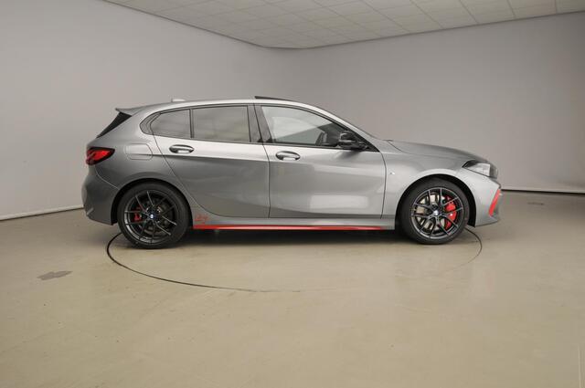 BMW 1-SERIE 5-deurs 128ti | M-Sportpakket | LED | HUD | Schuifdak | elektr. zetels | Keyles go | DAB | Harman-kardon sound | Alu 18 inch