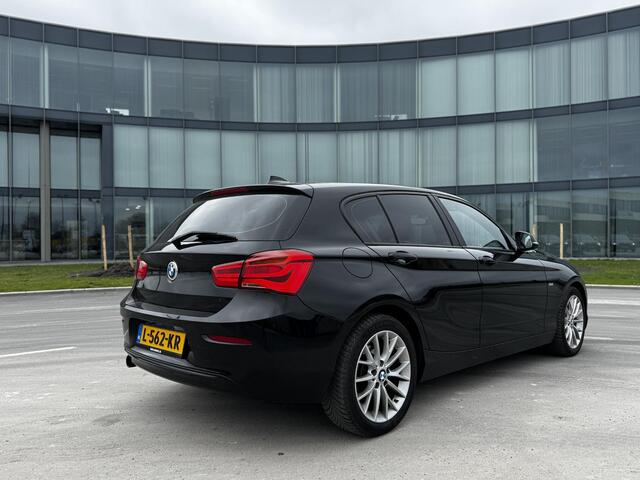 BMW 1-SERIE 118i Edition Sport Line Shadow Executive Navi pdc sportstoelen
