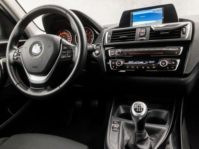 BMW 1-SERIE 118i High Executive Sportline (NAVIGATIE, CLIMATE, STOELVERWARMING, LED KOPLAMPEN, GETINT GLAS, SPORTSTOELEN, PARKEERSENSOREN, CRUISE, NIEUWE APK, NIEUWSTAAT)