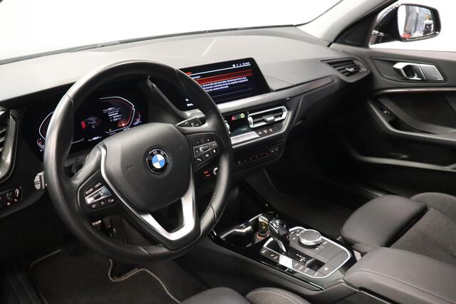 BMW 1-SERIE 118i Executive Edition 5-deurs Automaat (136pk) Live Cockpit Professional