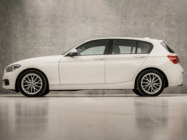 BMW 1-SERIE 118d High Executive 150Pk Automaat (NAVIGATIE, DIGITAL COCKPIT, STOELVERWARMING, LEDEREN SPORTSTOELEN, CRUISE, XENON, PARKEERSENSOREN, NIEUWSTAAT)