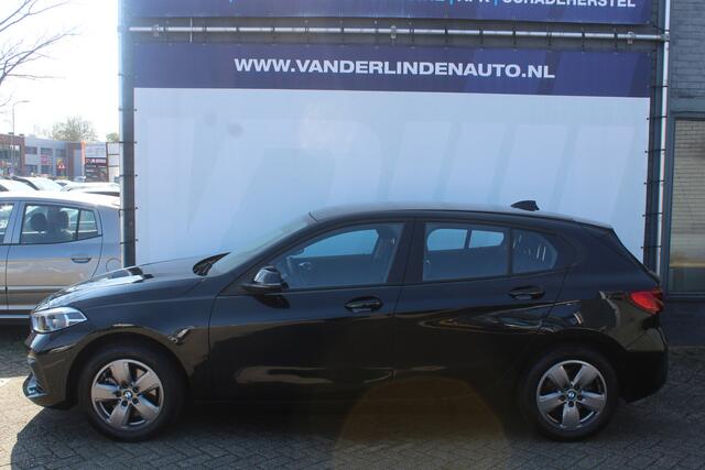 BMW 1-SERIE 118i Airco l Cruise control l Navigatie l AppleCarPlay/AndroidAuto