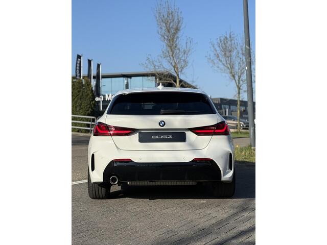BMW 1-SERIE 118i High Executive M sport AUT Headup