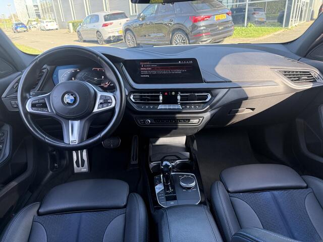 BMW 1-SERIE 118i High Executive M sport AUT Headup