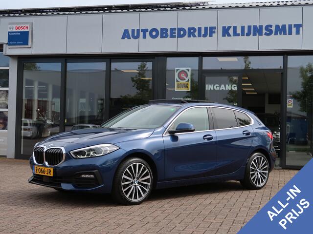 BMW 1-SERIE 118i High Executive | Panoramadak | Leder | 18'' | Driving Assist | Led |