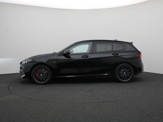 BMW 1-SERIE 120 M Sportpakket Pro | Premium Pack | Stuurwielrand Verwarmd | M Adaptief onderstel | Comfort Access | Driving Assistant Plus | Harman Kardon | 19''
