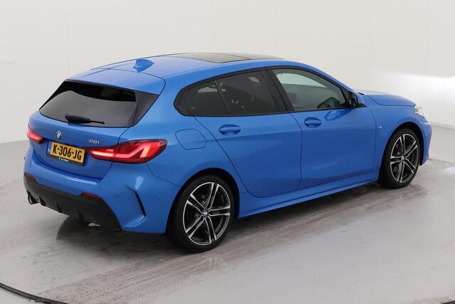BMW 1-SERIE 118i Executive Edition PANODAK | NL-AUTO | NAVI