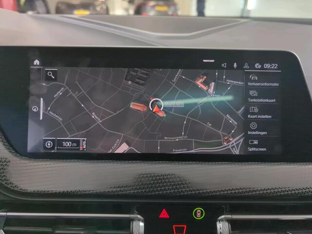 BMW 1-SERIE 118i Executive Edition PANODAK | NL-AUTO | NAVI