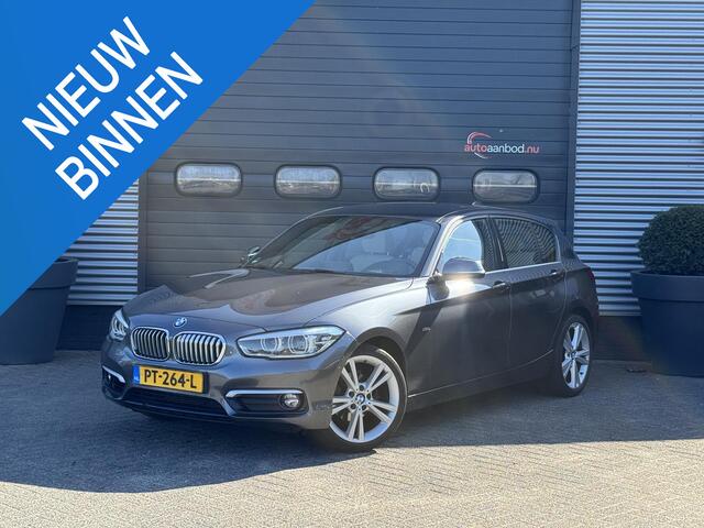 BMW 1-SERIE 118i Corporate Lease High Executive | Navigatie | Lederen Bekleding | Lichtmetalen Velgen | Parkeersensoren |
