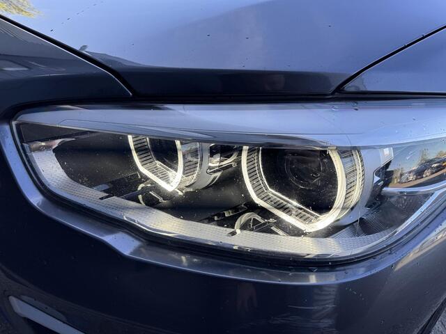 BMW 1-SERIE 118i Corporate Lease High Executive | Navigatie | Lederen Bekleding | Lichtmetalen Velgen | Parkeersensoren |
