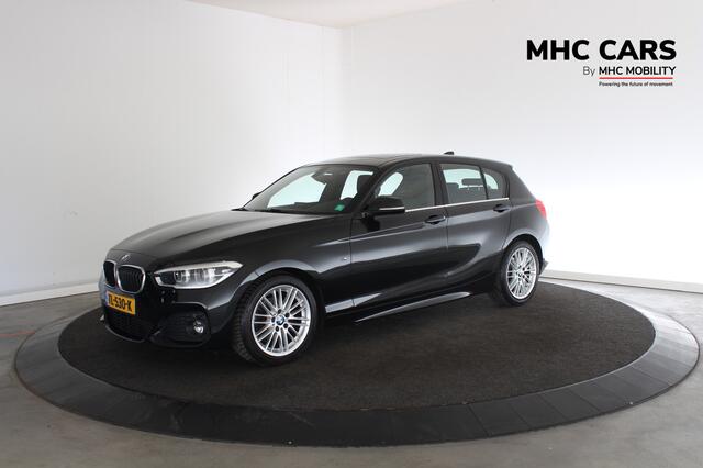 BMW 1-SERIE 118i Corporate Lease Executive | Verwacht | M-Sport | Schuif/kanteldak |