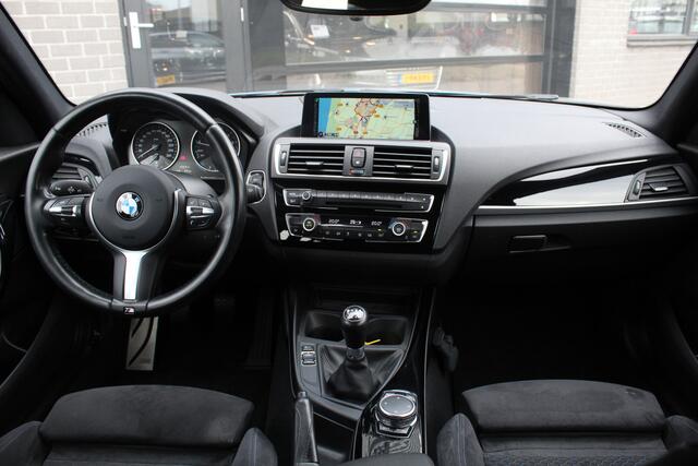 BMW 1-SERIE 118i Executive / M-Pakket / Led / N.A.P.