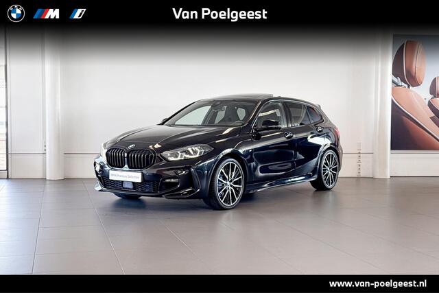 BMW 1-SERIE 118i High Executive | M Sport | Glazen Panoramadak | M Sportstoelen |