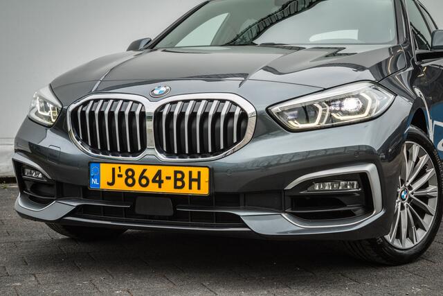 BMW 1-SERIE 118i High Executive Edition Panoramadak/ Leer/ Stoelverwarming/ Led/ Luxury-line/ Live cockpit pro