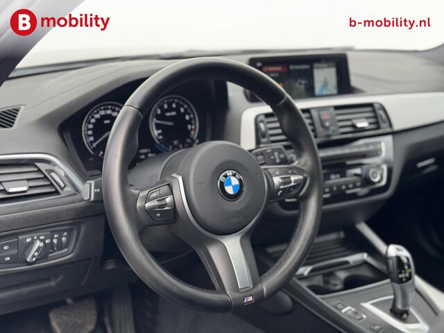 BMW 1-SERIE 118i High Executive M-Sport Apple CarPlay | Schuif/Kanteldak | HIFI | DAB | Leer