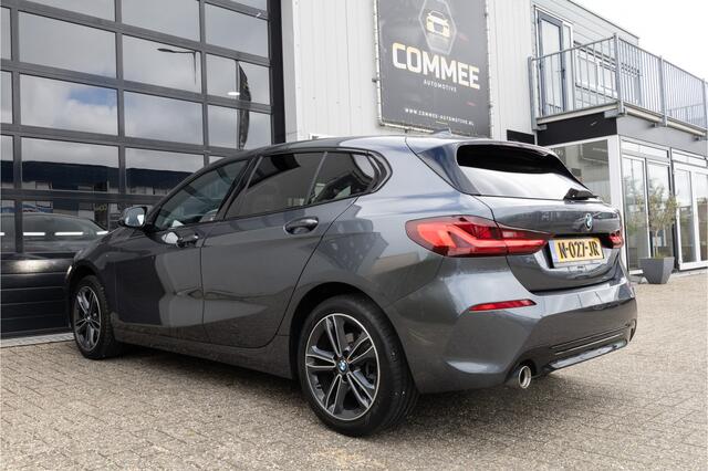 BMW 1-SERIE 118i Sport Line Business Edition ?Shadowline?NAV?Getint glas