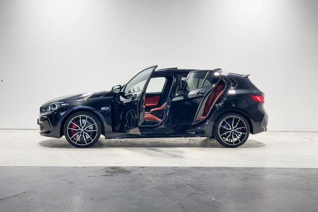 BMW 1-SERIE 5-deurs 120i M Sportpakket Pro Aut.