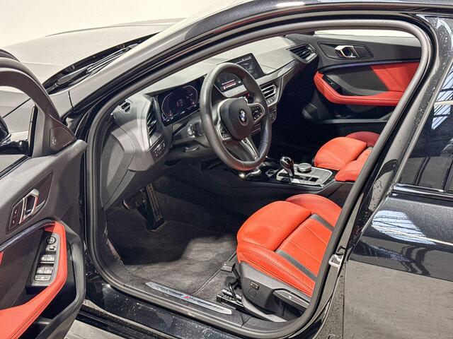 BMW 1-SERIE 5-deurs 120i M Sportpakket Pro Aut.