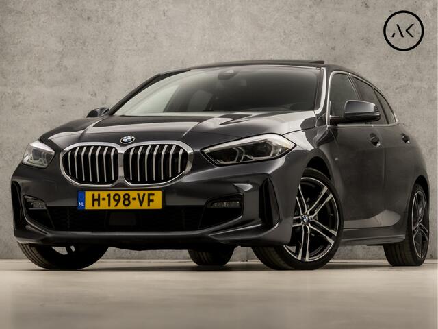 BMW 1-SERIE 118i M Sport High Executive Automaat (PANORAMADAK, M PAKKET, APPLE CARPLAY, GROOT NAVI, STOELVERWARMING, LEDEREN SPORTSTOELEN, CAMERA, GETINT GLAS, M SPORT BESTURING, SFEERVERLICHTING, NIEUWE APK, NIEUWSTAAT)