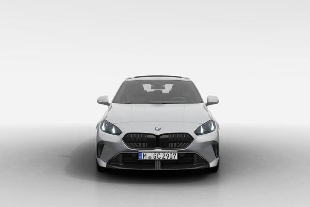 BMW 1-SERIE 120 | M Sport Pro | Premium Pack | Glazen Panoramadak