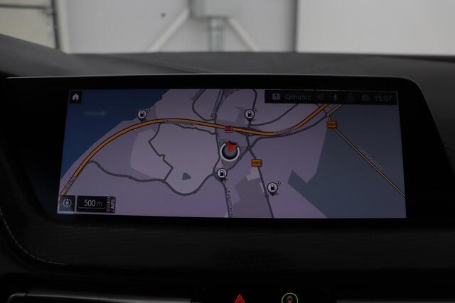 BMW 1-SERIE 118i Executive Edition | Sport Line | Carplay | Full LED | Sportstoelen | Climate control | Navigatie | Parkeerhulp | Live Cockpit | Cruise control