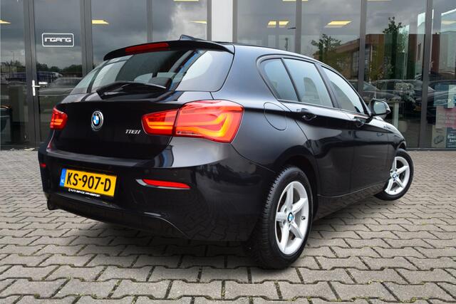 BMW 1-SERIE 118i Centennial Executive | Cruise Control | LED |