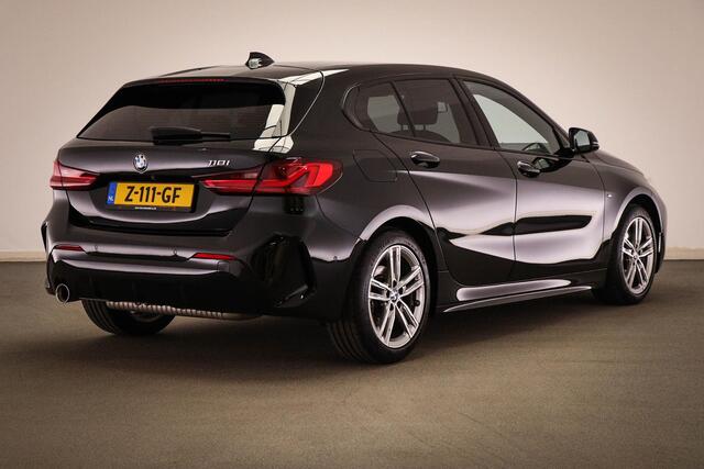 BMW 1-SERIE 118i M-Sport High Executive | DRIVING ASSISTANT- PACK | STUURVERWARMING | APPLE | CAMERA