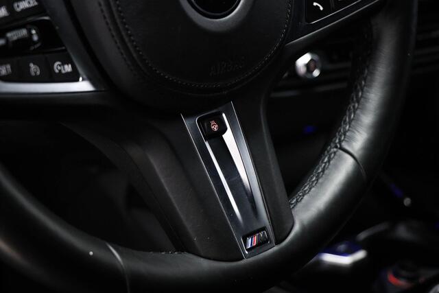 BMW 1-SERIE 118i M-Sport High Executive | DRIVING ASSISTANT- PACK | STUURVERWARMING | APPLE | CAMERA