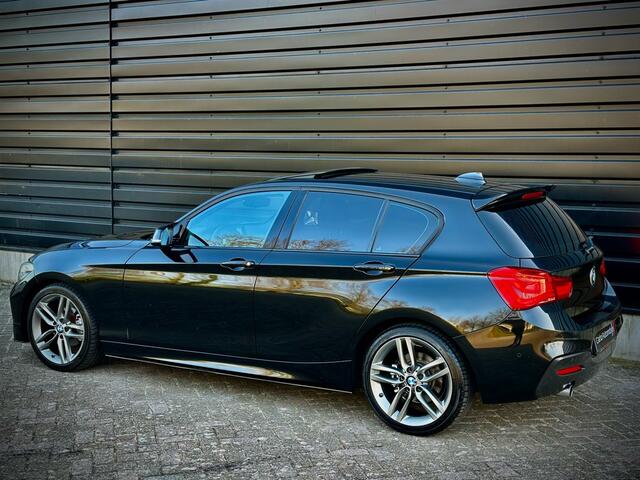 BMW 1-SERIE 118i M-PERFORMANCE DAK|LEER|CAMERA|HiFi|SHADOW
