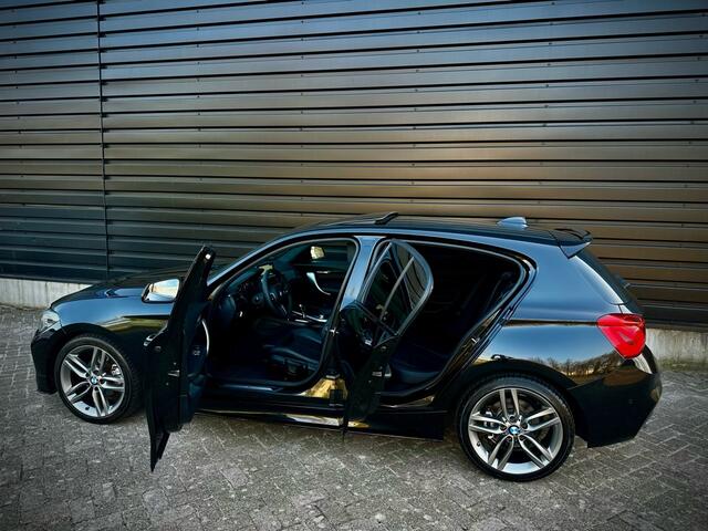 BMW 1-SERIE 118i M-PERFORMANCE DAK|LEER|CAMERA|HiFi|SHADOW