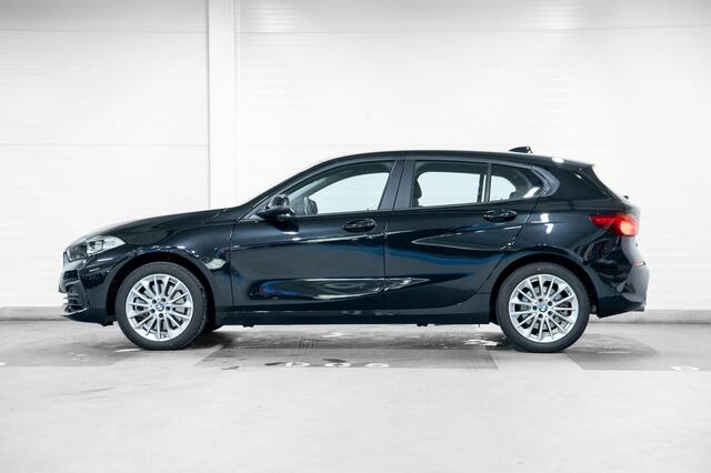 BMW 1-SERIE 120i | Automatische transmissie | Cruise Control | Park Distance Control voor/achter