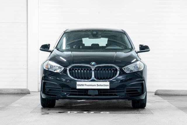 BMW 1-SERIE 120i | Automatische transmissie | Cruise Control | Park Distance Control voor/achter