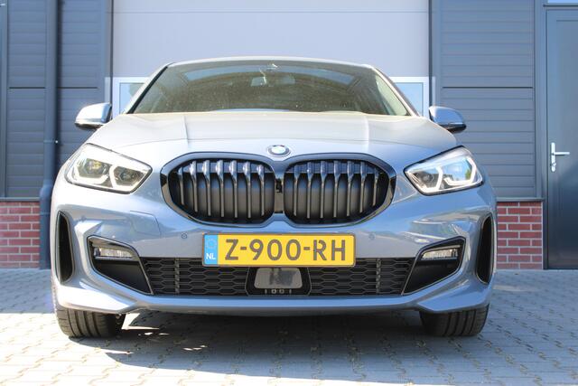 BMW 1-SERIE 118i Executive M Sport Edition 19 Inch Dealer onderhouden -Stoelverwarming
